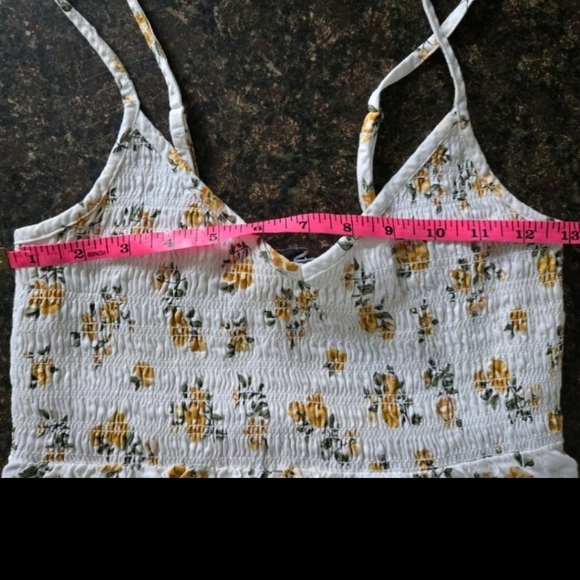 Hollister juniors y2k top flowy floral size medium - Picture 8 of 9